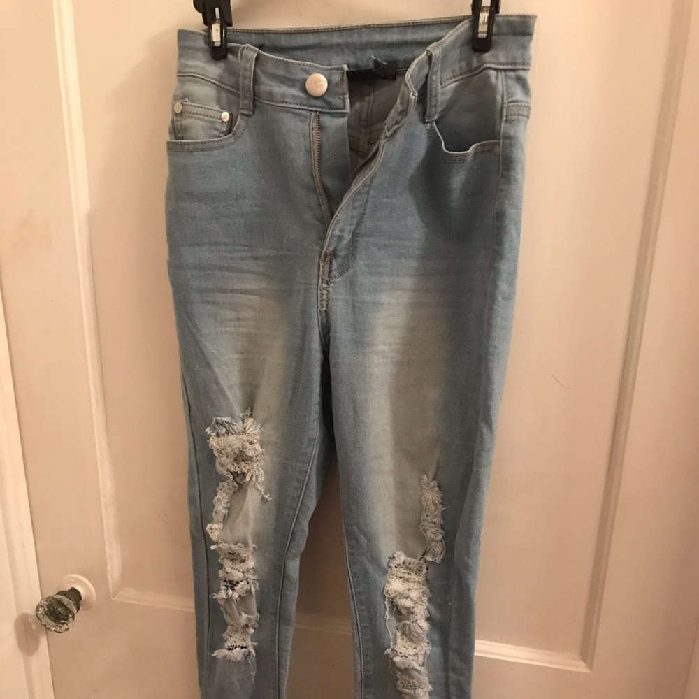 Bob jeans $15, size 5/6